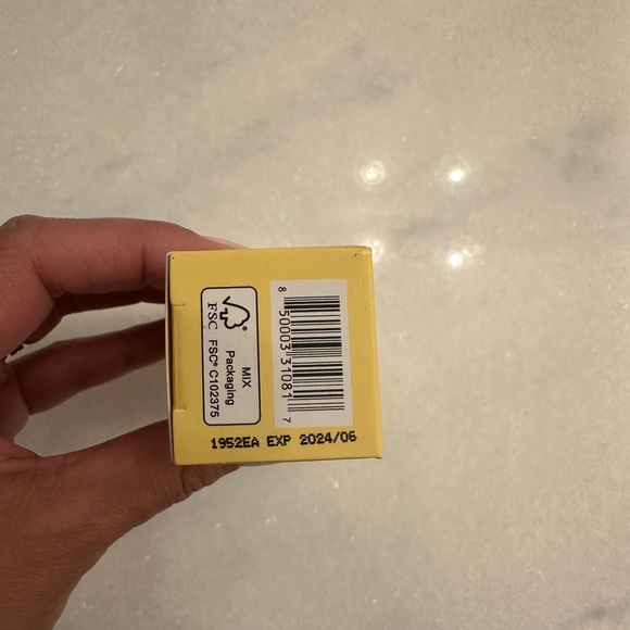 Tula SPF 30 - Picture 3 of 3